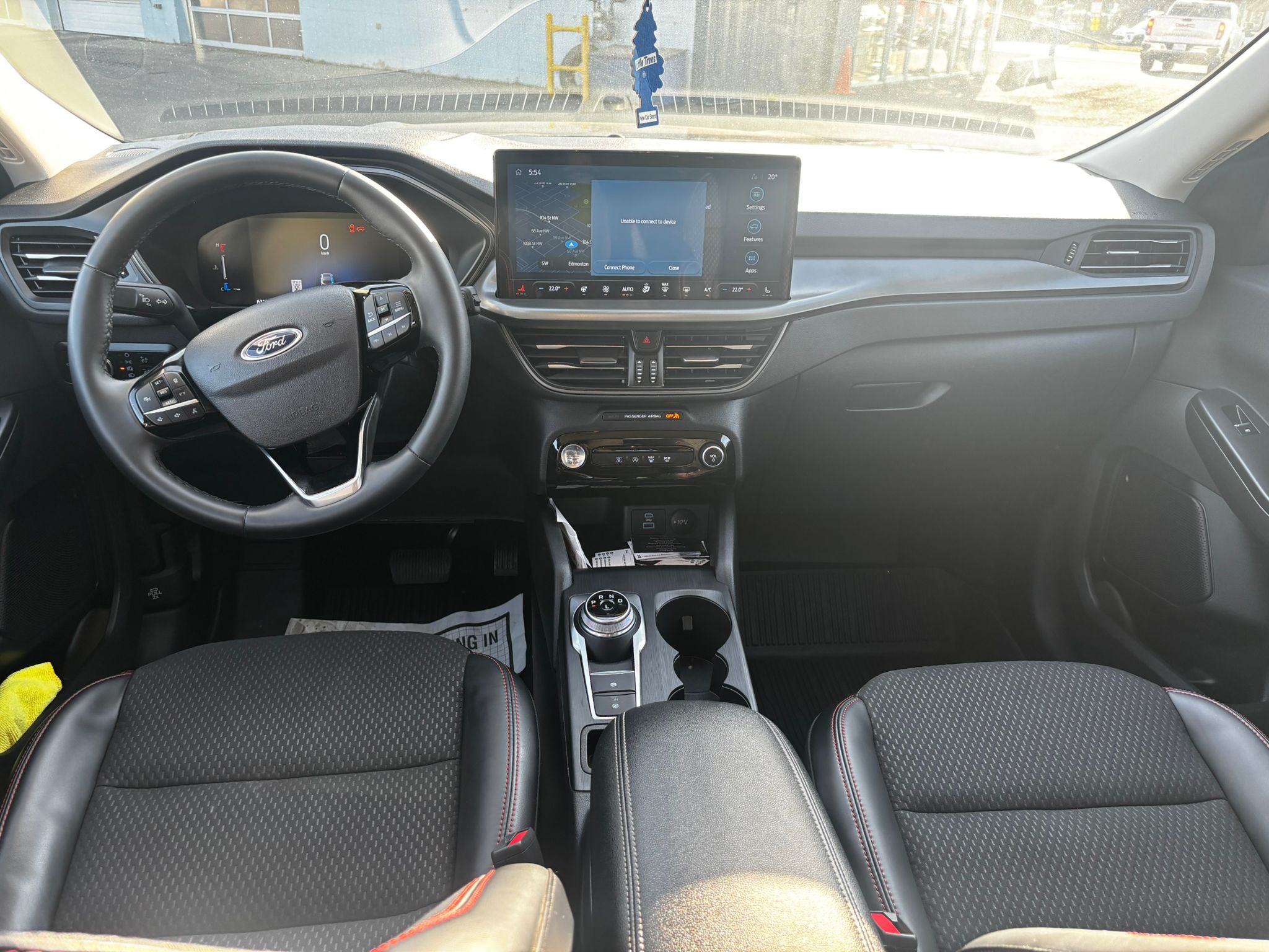 
								2025 Ford Escape ST line full									
